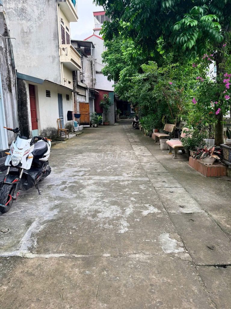 Nhà 3 tầng ngõ ô tô Đại Mỗ 58.7m² giá 11.2 tỷ - Không thể bỏ lỡ!