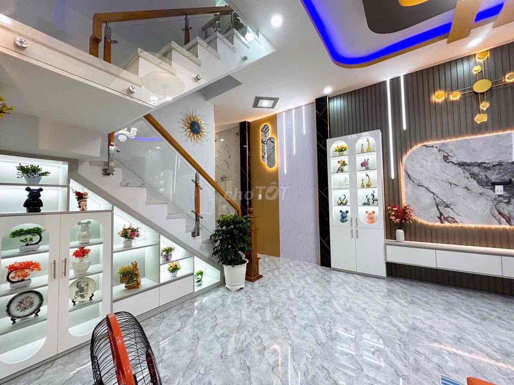 Nhà phố Tân Kim, Cần Giuộc 90m² giá 2.85 tỷ - Hoàn công đầy đủ, vào ở ngay!