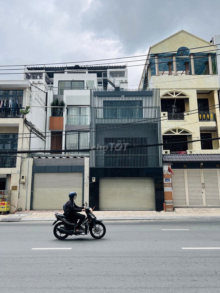 Nhà mặt tiền Đinh Bộ Lĩnh, Q.Bình Thạnh 119.5m² giá 22 tỷ - Vị trí vàng cho kinh doanh!