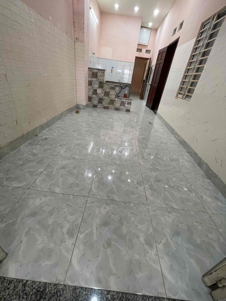 Nhà cho thuê 40m² tại Hương Lộ 2, Bình Tân - Gần bệnh viện, thích hợp gia đình!