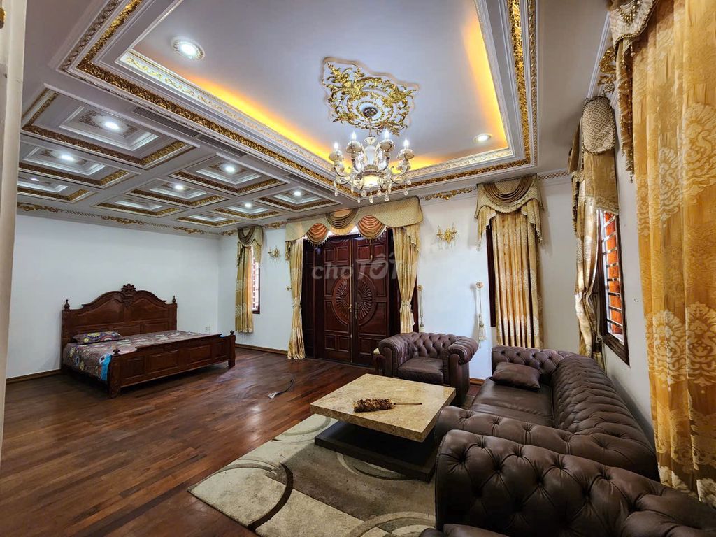 Biệt thự cho thuê tại khu Tên Lửa, Bình Tân 300m² - Full nội thất cao cấp, vào ở ngay!