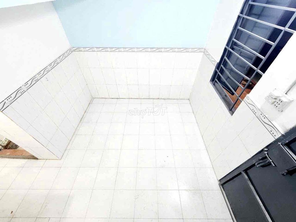 Phòng trọ 18m² tại Nguyễn Tri Phương, Dĩ An - Giá chỉ 1.8 triệu