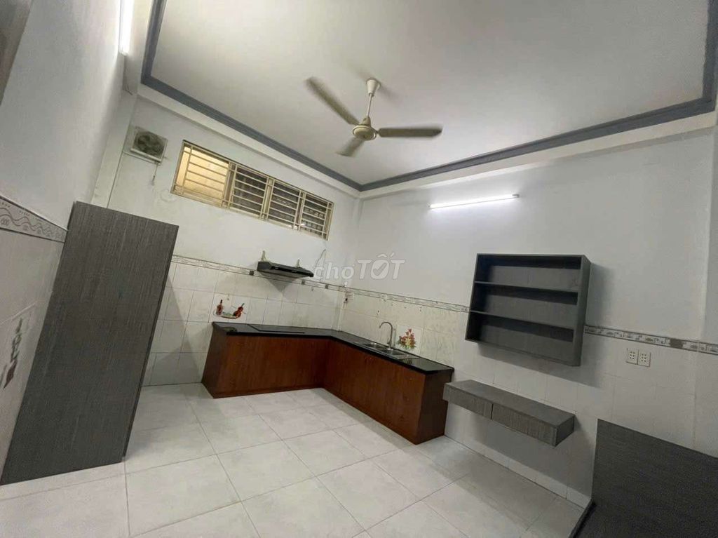 Phòng cho thuê tại Đường Tạ Quang Bửu, Quận 8 - Full nội thất, giờ giấc tự do