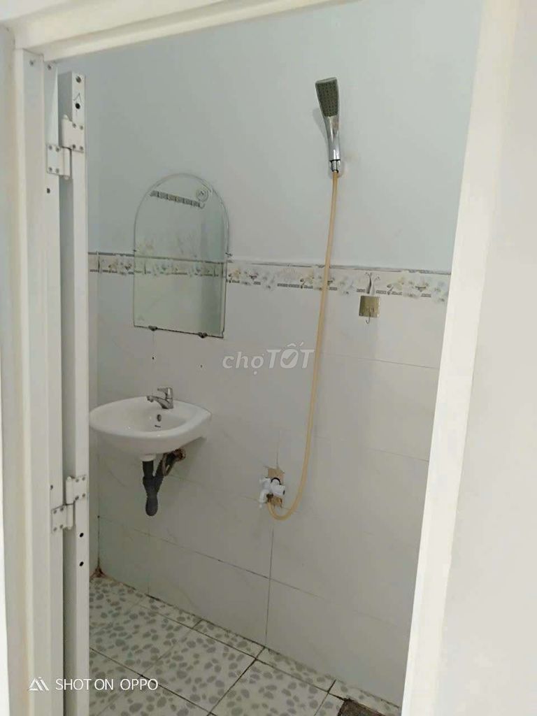 Phòng trọ 22 Liên Khu 10_11, Quận Bình Tân - An ninh, thoáng mát chỉ 1.8 triệu