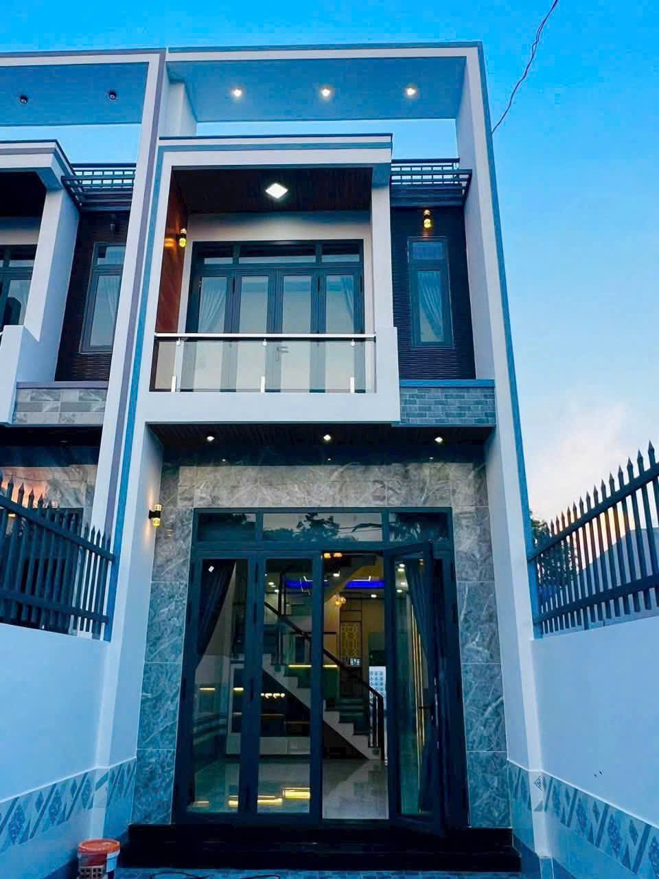 Nhà 1 trệt 1 lầu đường Lê Chí Dân 120m² chỉ 2.3 tỷ - Sổ hồng riêng chính chủ!