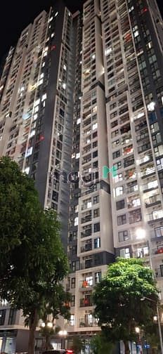 Căn hộ Vinhome Smart City Tây Mỗ 55m² giá 11.5 triệu - View bể bơi, đầy đủ nội thất!