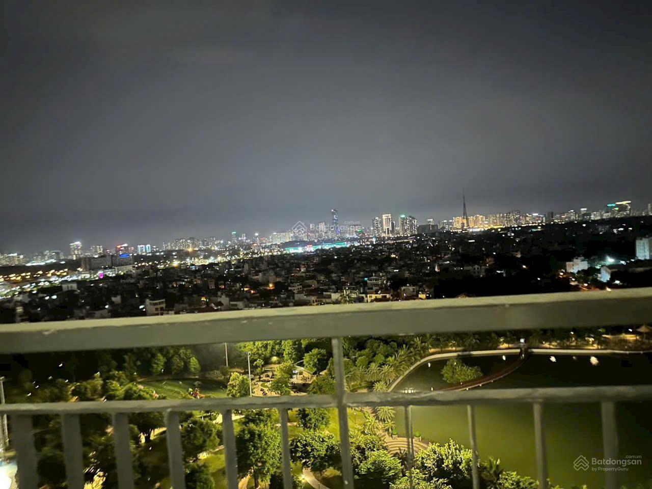 Căn hộ Vinhomes Smart City 54m² giá 13 triệu - View hồ cực thoáng!