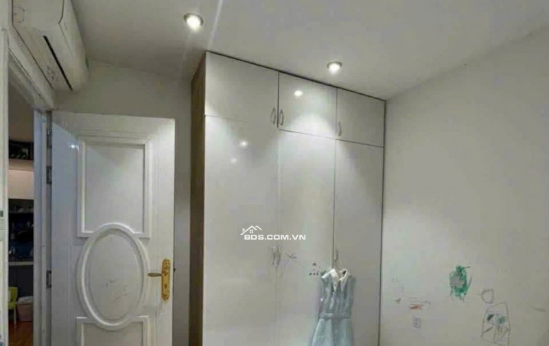 Chung cư Đặng Văn Ngữ, Phú Nhuận 77m² giá 12 triệu - Căn góc, nội thất đầy đủ!