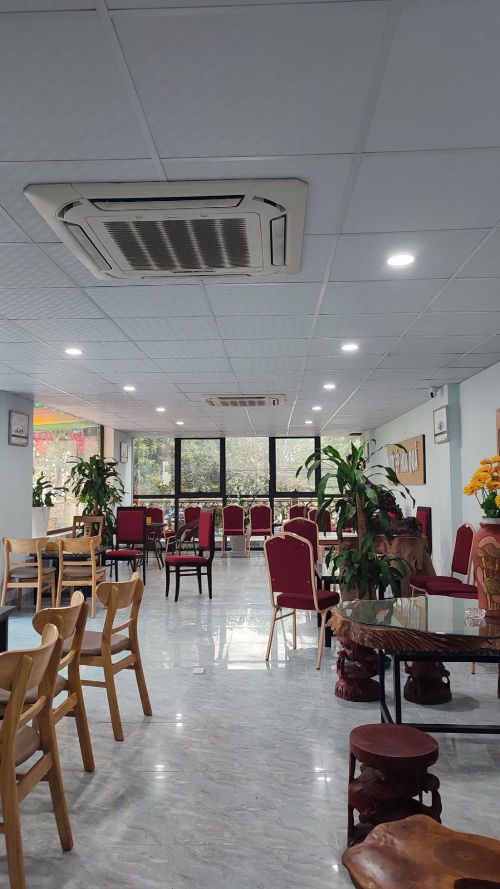 Bán nhà mặt phố Xuân Phương 145m² giá 50 tỷ - Lô góc 3 mặt tiền, kinh doanh sầm uất!