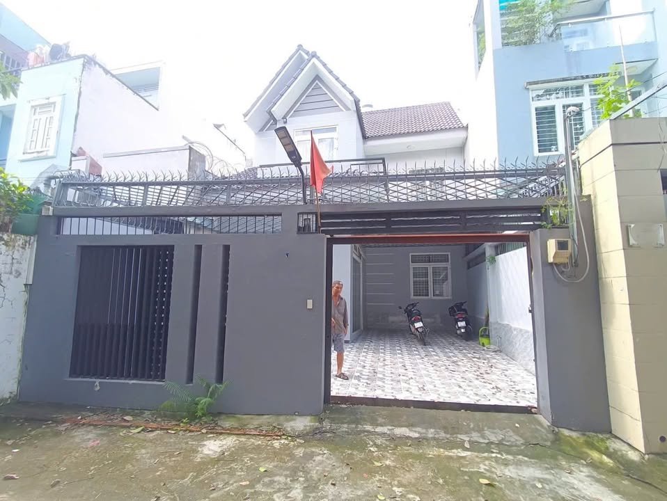 Nhà cho thuê Hẻm Ô Tô đường 24, Linh Đông, Thủ Đức 120m² - Phù hợp làm văn phòng