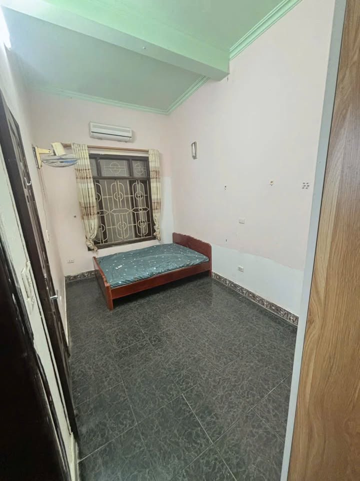 Căn hộ cho thuê ngõ 281 Tam Trinh 30m² giá 3 triệu - Sẵn sàng vào ở ngay!