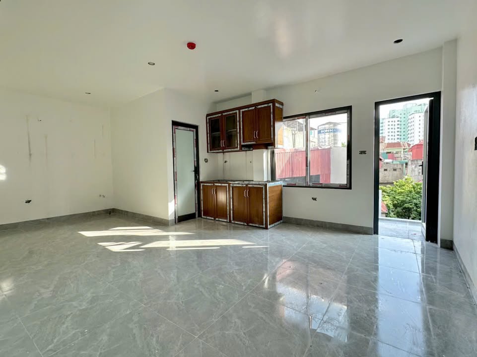 Phòng cho thuê CCMN cao cấp Thụy Khuê 20m² giá 4.8 triệu - Full nội thất tiện nghi!