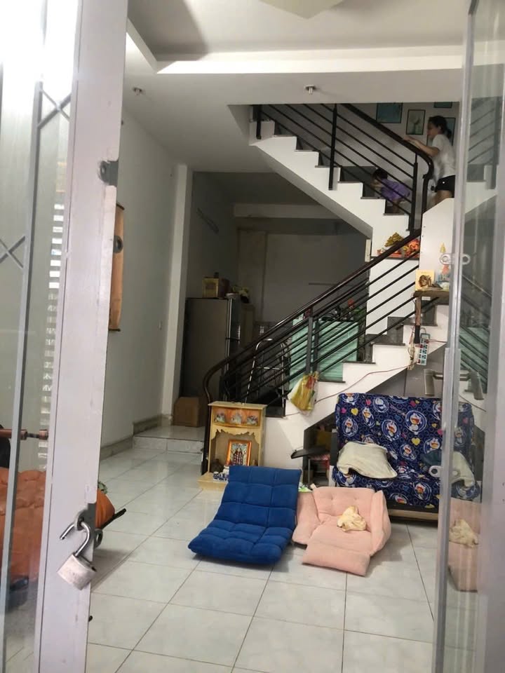 Nhà cho thuê hẻm Âu Cơ, Bình Tân 52m² giá 7.5 triệu - Không thể bỏ lỡ!