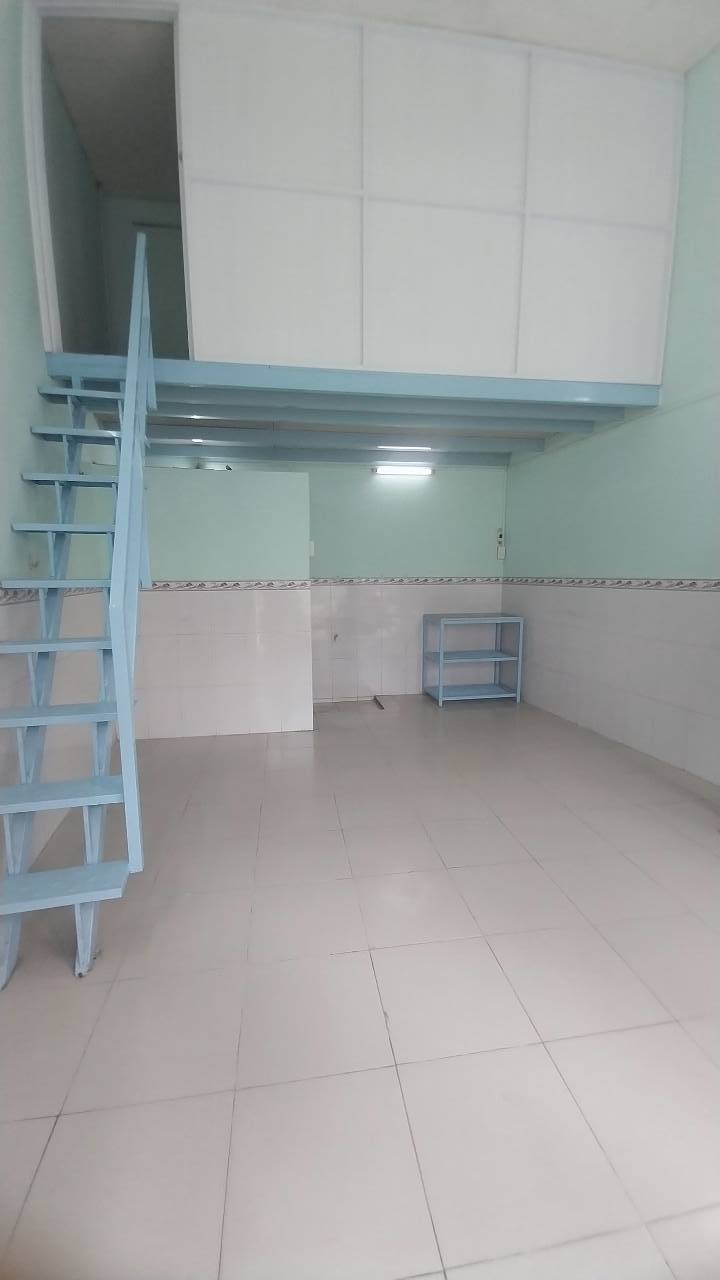 Kiot cho thuê tại Bình Trị Đông, 24m² giá 3.5 triệu - Kinh doanh online thuận lợi!