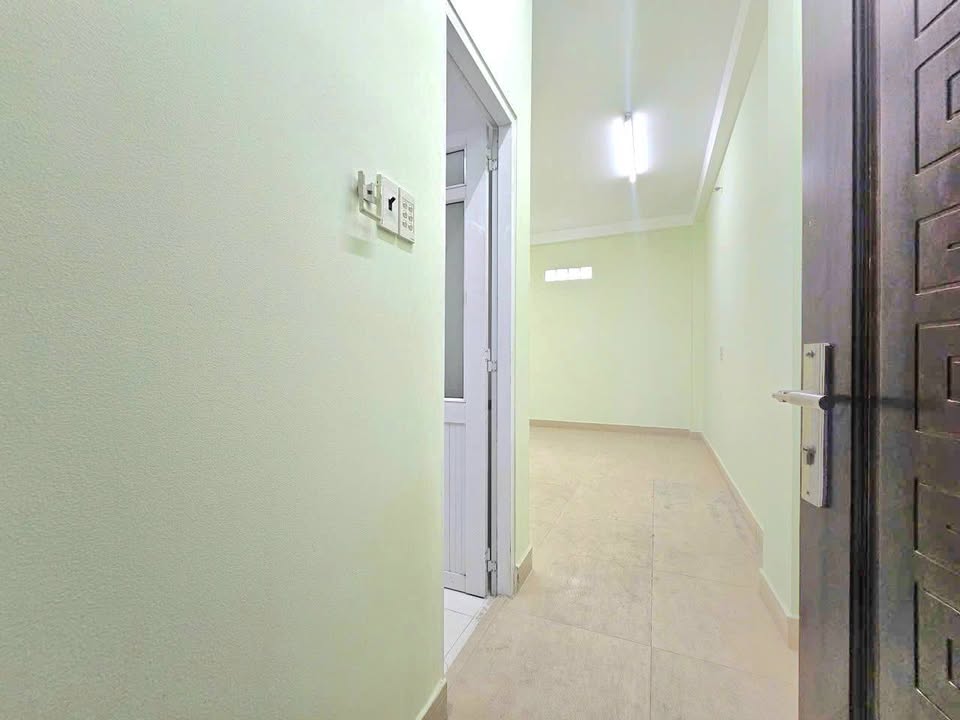 Phòng cho thuê tại đường Liên Khu 10 - 11, Bình Tân giá chỉ 2.9 triệu/tháng - Nhà mới xây, đầy đủ tiện nghi!