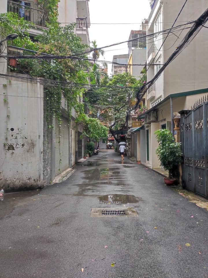 Nhà riêng Nguyễn Viết Xuân, Hai Bà Trưng 82m² giá 22.9 tỷ - Dân trí cao, ô tô tránh nhau!