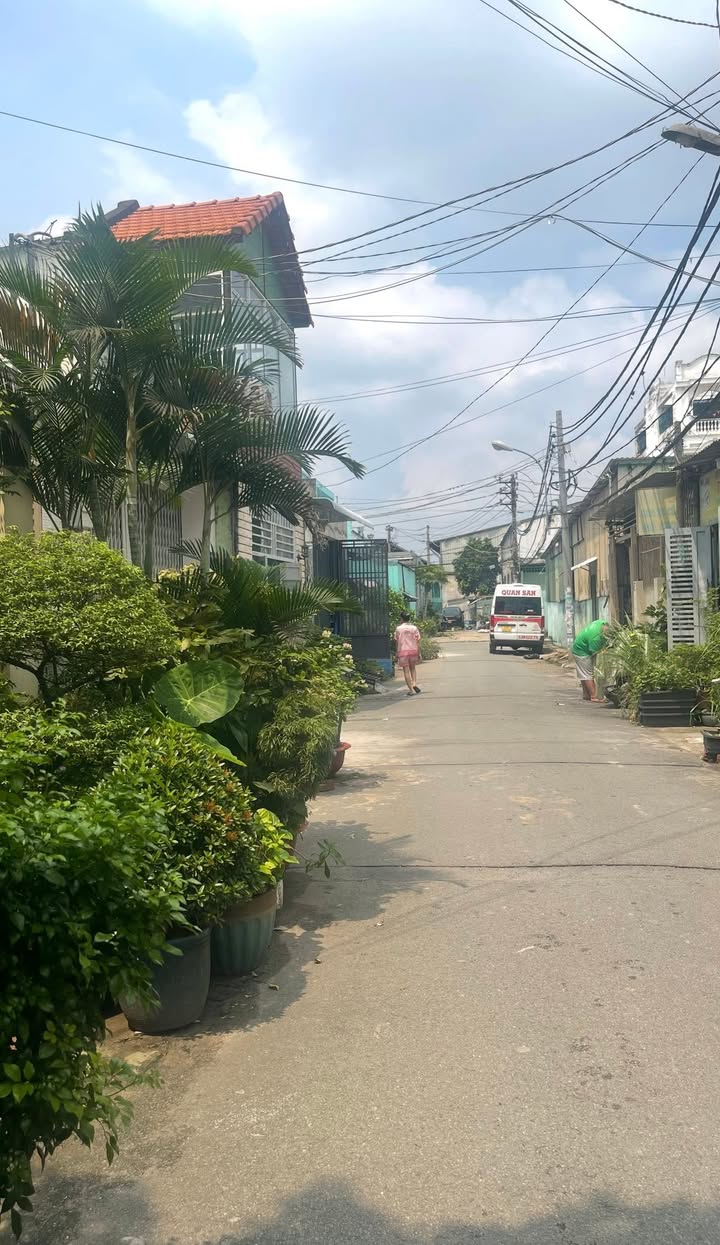 Căn hộ 63m² đường Hương Lộ 2, quận Bình Tân - Giá chỉ 5.48 tỷ, vị trí đẹp!