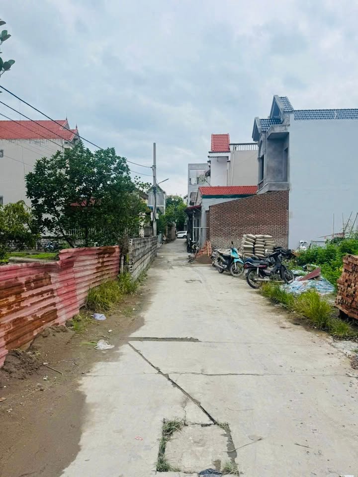 Đất nền Bảo Khê Hưng Yên 83m² giá 2 tỷ - Dân cư đông đúc, ô tô vào được!