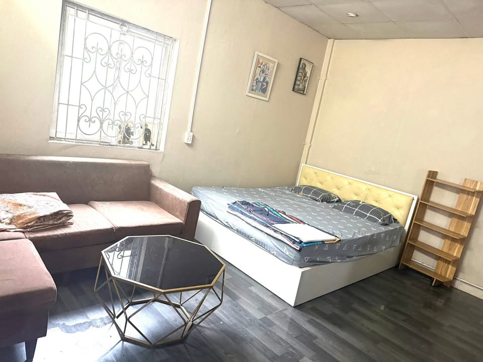 Nhà cấp bốn cho thuê tại Lĩnh Nam, Hoàng Mai 3.5 triệu - Tiện nghi đầy đủ, không chung chủ!