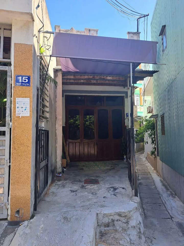 Nhà mặt tiền Nguyễn Hồng Đạo, Quy Nhơn 39m² giá 2.5 tỷ - Sổ đỏ chính chủ!