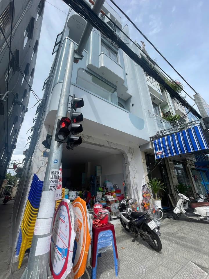 Cho thuê mặt bằng 2 tầng Nguyễn Lương Bằng 125m² giá 27 triệu - Vị trí đắc địa gần trường học!