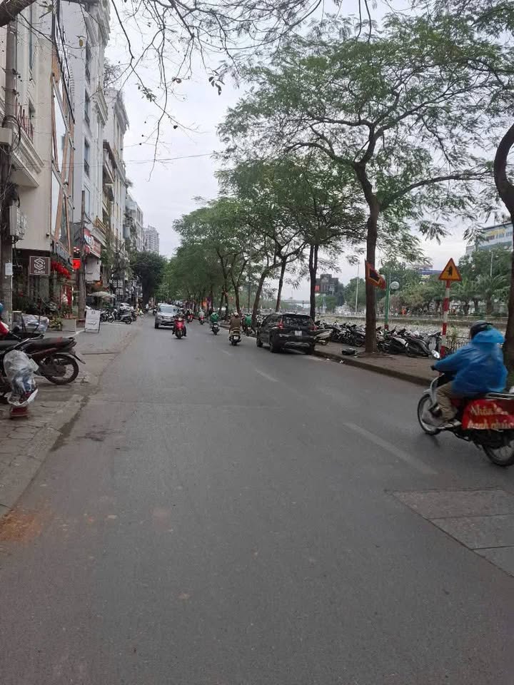 Nhà mặt phố Nguyễn Khang Cầu Giấy 55m² giá 35 tỷ - Vị trí đắc địa kinh doanh