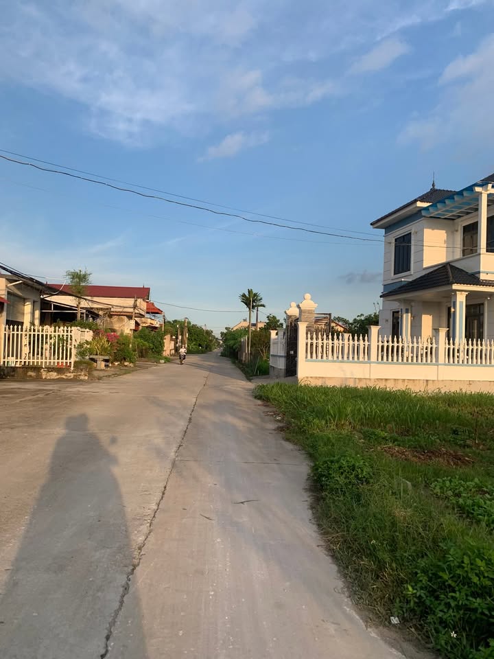 Đất nền xã Trung Chính, Lương Tài 85m² giá 1 tỷ - Sổ hồng chính chủ, vị trí đẹp!