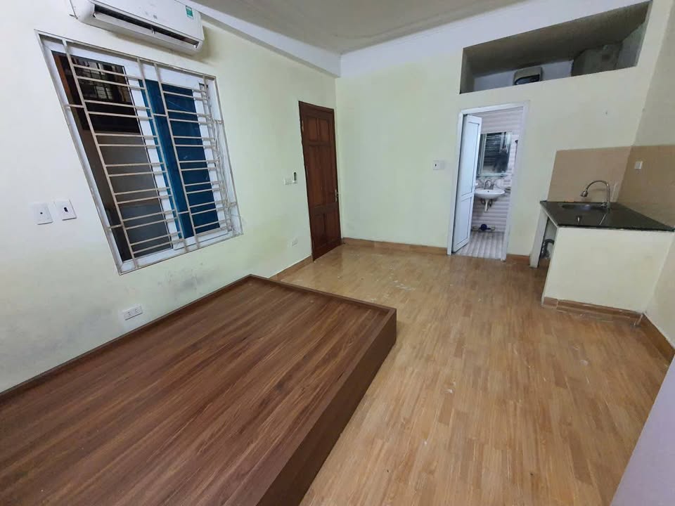 Phòng cho thuê phố Viên 30m² giá chỉ 2 triệu - Tiện nghi đầy đủ, tự do giờ giấc!