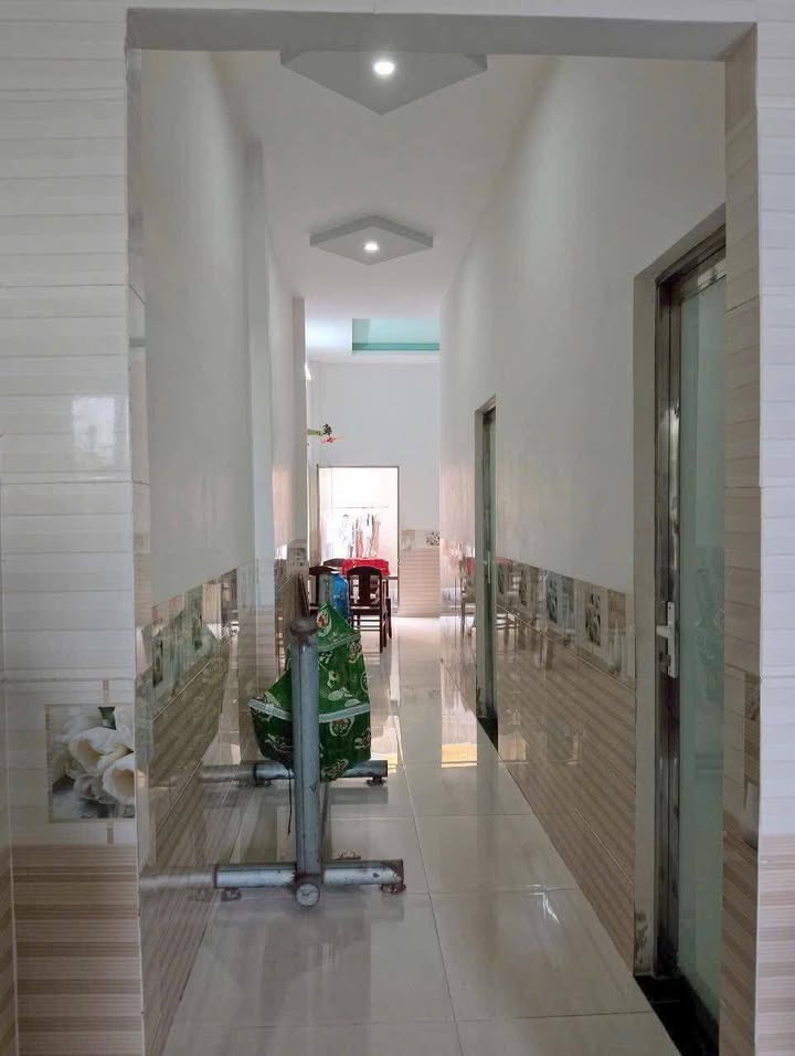 Nhà hẻm 670 Lâm Quang Ky 95m² giá 1.35 tỷ - Xây dựng hết đất, không gian thoáng đãng!