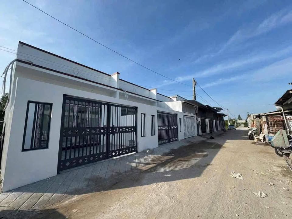 Nhà mới 100% tại đường Huỳnh Tấn Phát, 100m² giá 1.7 tỷ - Thiết kế hiện đại!