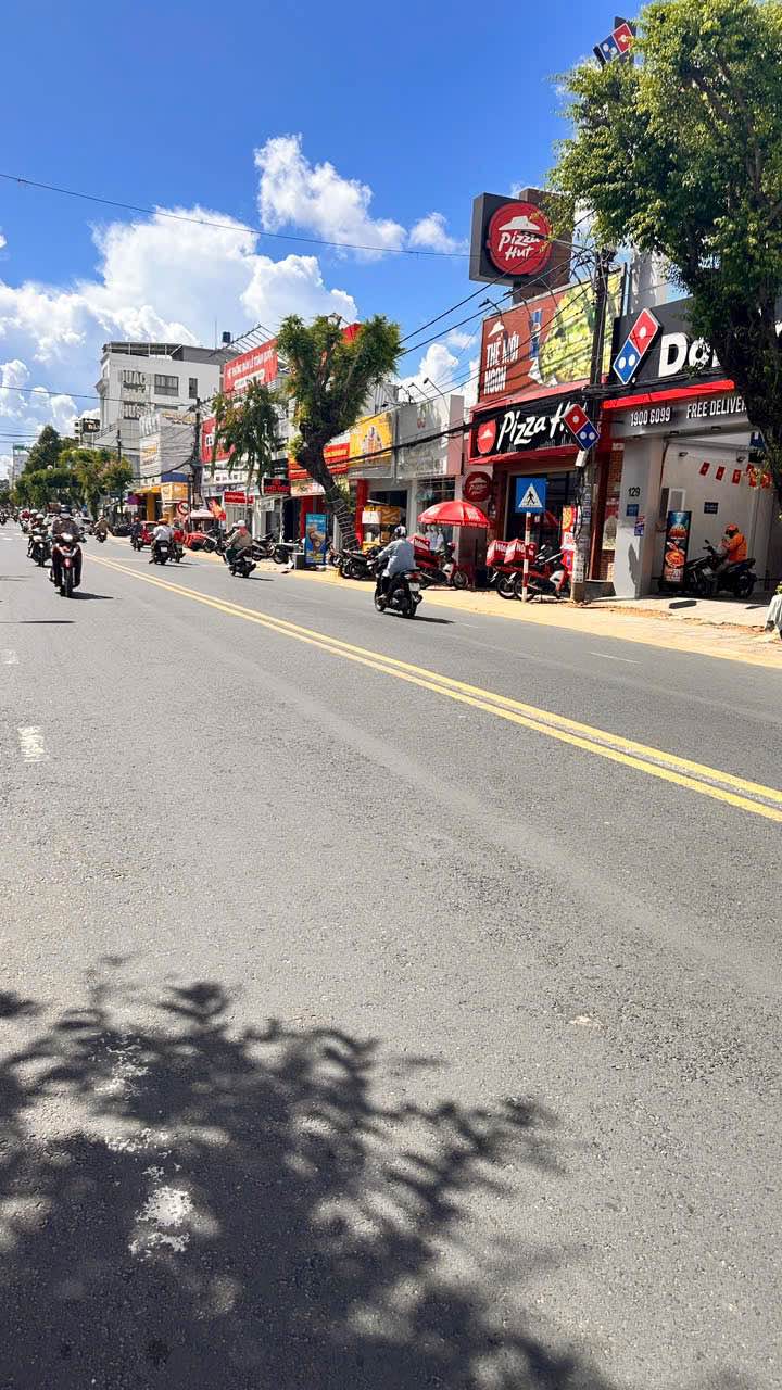 Nhà mặt tiền đường Nguyễn Trung Trực, Rạch Giá 138m² giá 18 tỷ - Đầu tư sinh lời ngay!