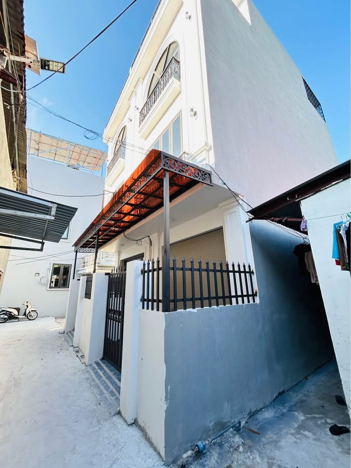 Nhà mặt ngõ Phủ Thượng Đoạn, Hải An 52m² giá 3.45 tỷ - Ô tô đỗ thoải mái!