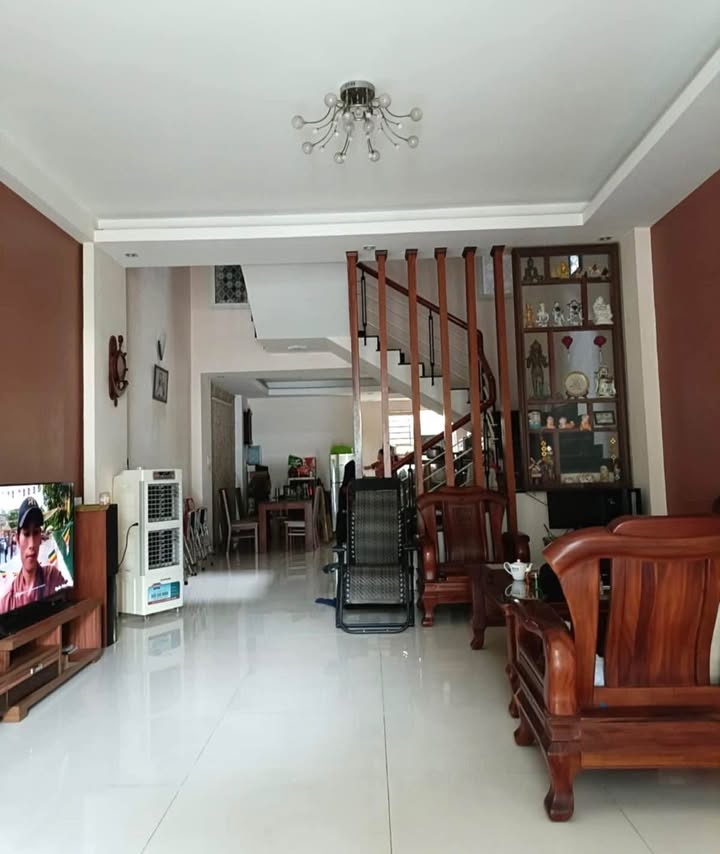 Nhà mặt tiền đường Hàn Thuyên, Hải Châu 112.5m² giá 8.9 tỷ - Cơ hội đầu tư sinh lời!