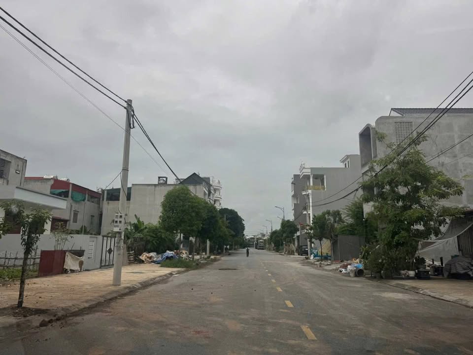 Đất nền phường Lê Hồng Phong, Ninh Bình 88m² giá 3 tỷ - Mặt đường D3, chính chủ bán gấp!