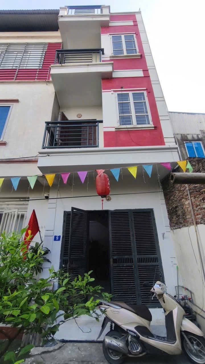 Nhà cho thuê Thượng Cát, Bắc Từ Liêm 40m² giá 6 triệu - Nội thất đầy đủ