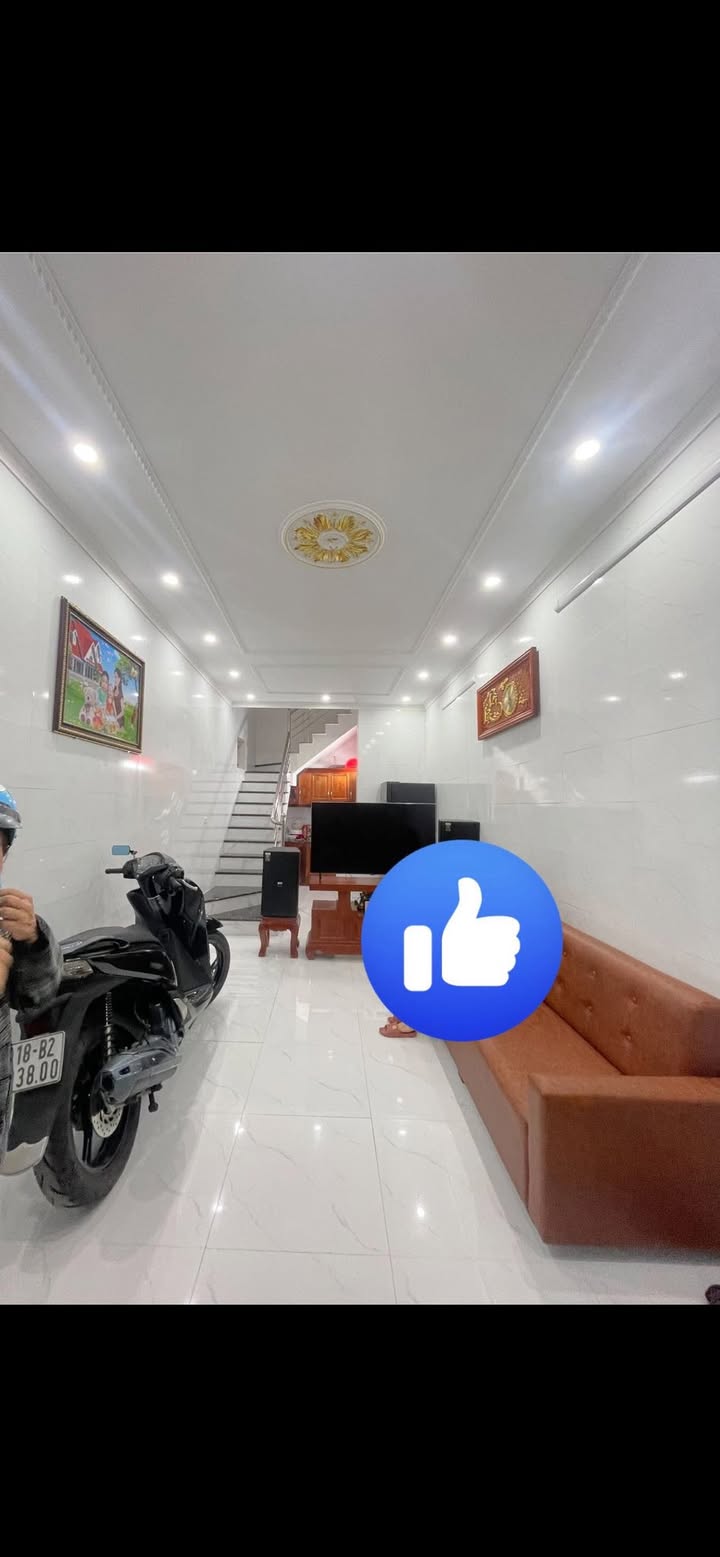 Nhà 3 tầng tại Trường Chinh, Nam Định 30m² giá 1.6 tỷ - Chính chủ cần bán gấp!