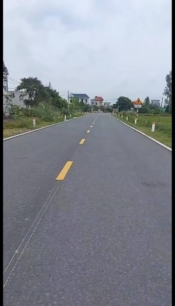 Đất nền đường ĐH 17, xã Quang Bình, 100m² giá 1.3 tỷ - Cơ hội đầu tư hấp dẫn!