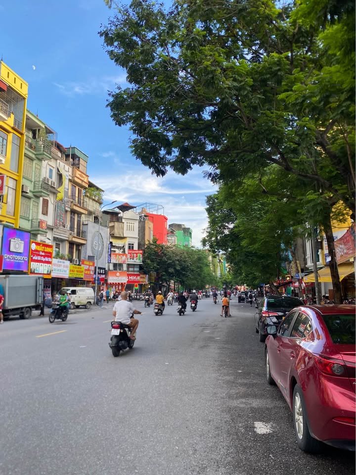 Nhà riêng phố Trần Đại Nghĩa 42m² giá 14 tỷ - Cơ hội hiếm có cho nhà đầu tư!