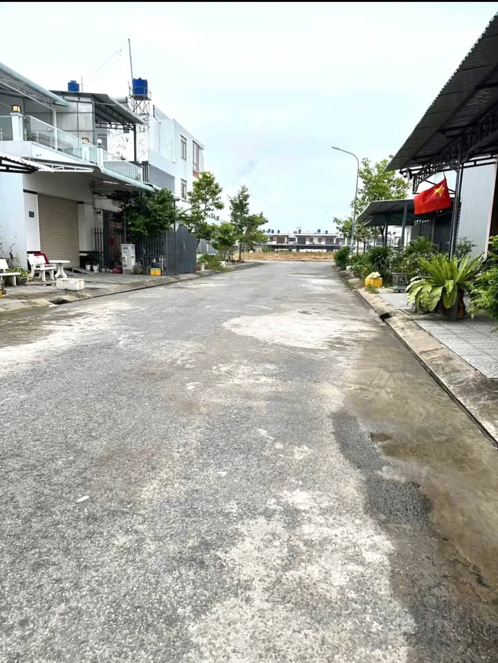 Nhà bán tại An Bình, Rạch Giá 100m² giá chỉ 1.9 tỷ - Cơ hội tuyệt vời!