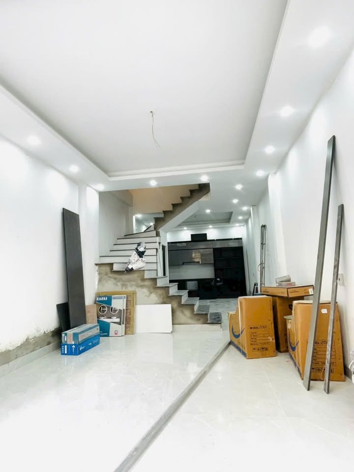 Nhà 4 tầng Trần Lãm Thái Bình 45m² giá 3.x tỷ - Ngõ ô tô tránh nhau!