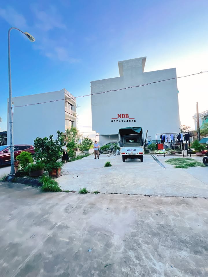 Lô đất góc 3 mặt thoáng tại TDC Vũ Chính, Thái Bình - Diện tích 62m², giá chỉ 1.x tỷ!