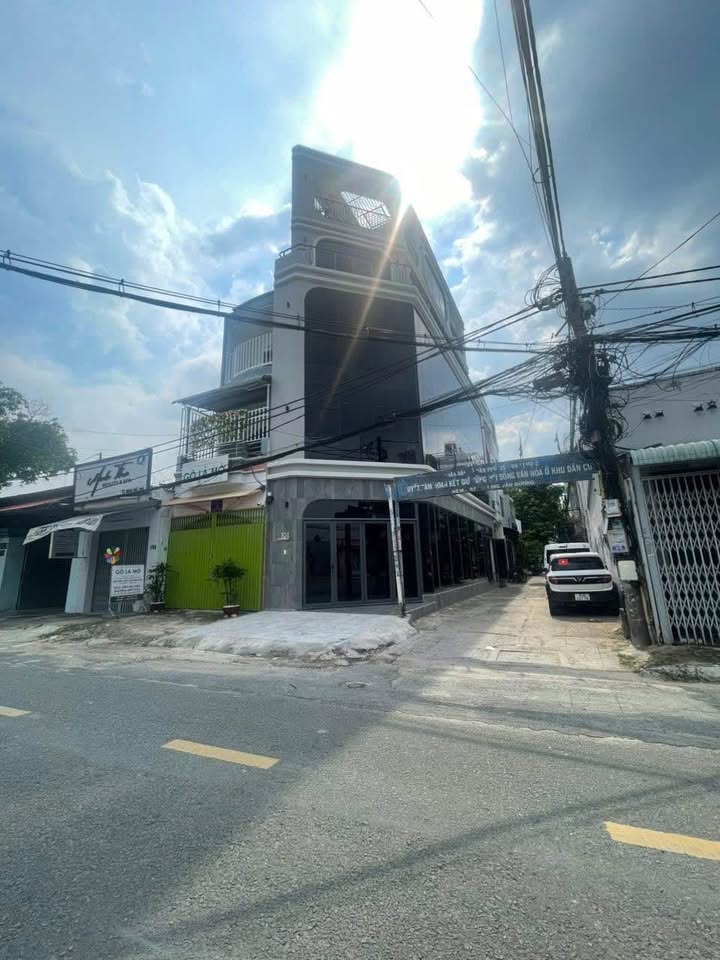 Nhà phố 102/Dương Văn Dương, Phú Thọ Hoà 38m² giá 5.5 tỷ - Đầu tư sinh lời ngay!