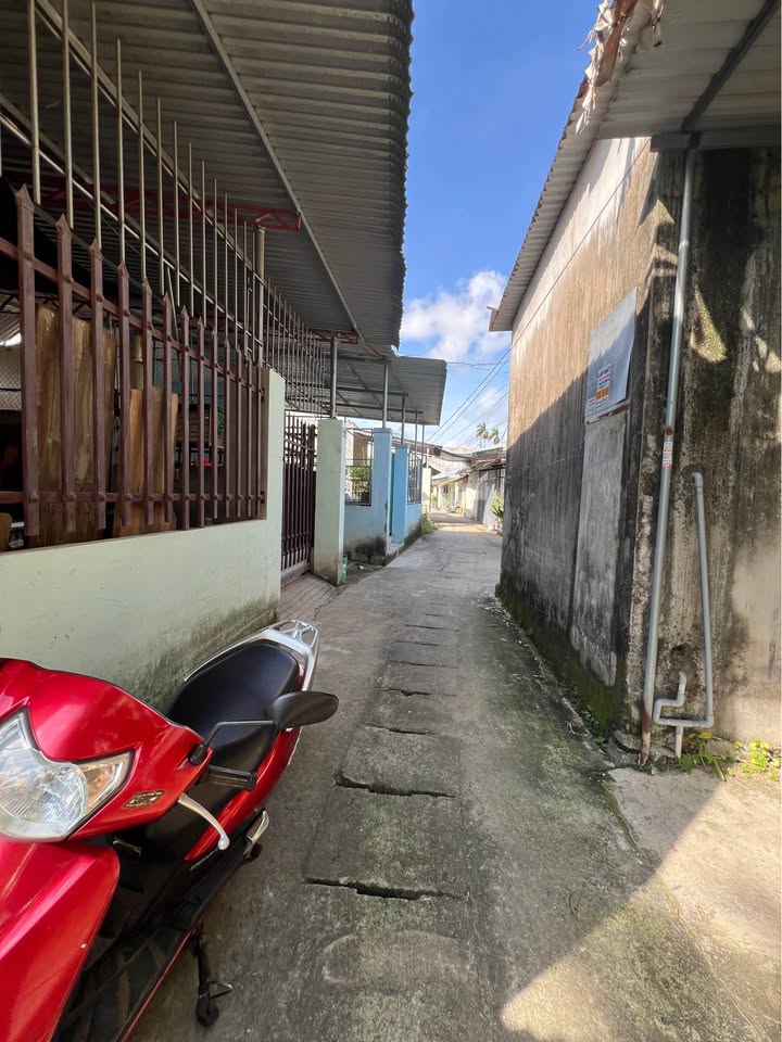 Đất nền hẻm Lê Thánh Tôn Quảng Ngãi 98m² giá 1 tỷ - Cơ hội đầu tư tuyệt vời!