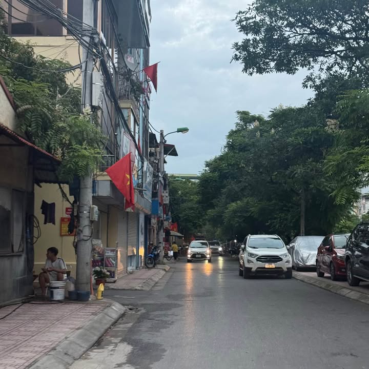 Nhà đẹp Giải Phóng 45m² giá 11 tỷ - Sẵn sàng vào ở và kinh doanh!