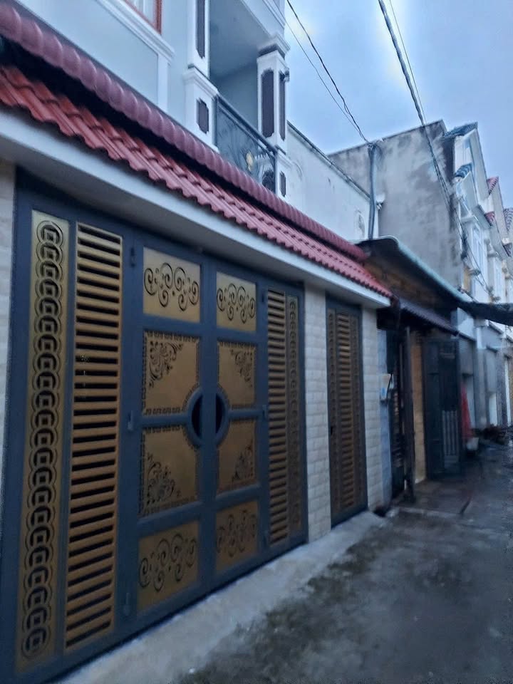 Nhà 1 trệt 1 lầu KP9 Tân Triều 78m² giá 1.75 tỷ - Vị trí sầm uất, tiện lợi!