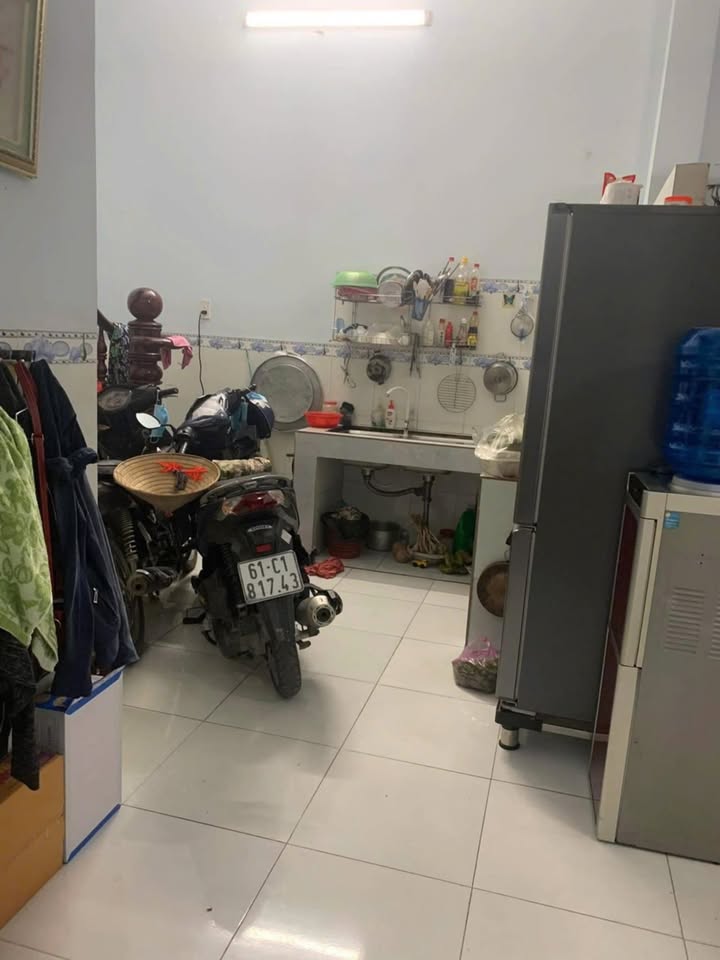 Nhà Trệt Lầu Kèm Trọ 151,6m² KDC Hố Lang, Dĩ An - Giá 5.5 Tỷ TL