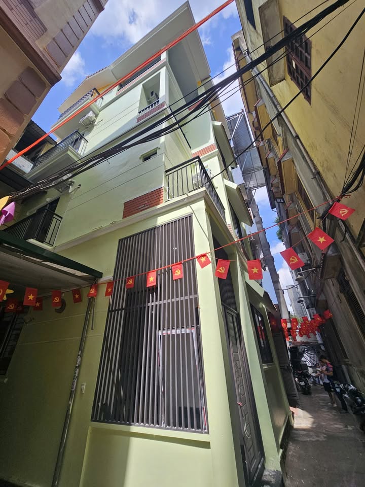 Nhà lô góc Xuân Đỉnh 50m² - 4 tầng - Giá thỏa thuận, ô tô cách 50m!