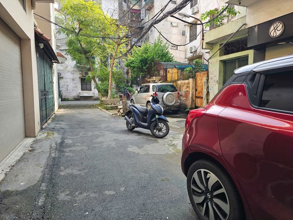 Nhà phố 4 tầng 160m² tại Ngô Gia Tự, Long Biên giá 7 tỷ - Đầu tư sinh lời ngay!