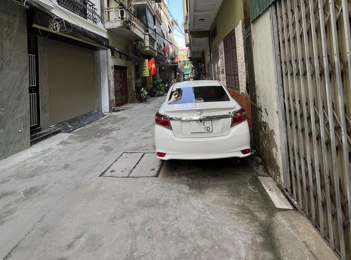 Bán nhà Đại Mỗ Nam Từ Liêm 42m² giá 8 tỷ - Nhà mới đẹp, có thang máy!