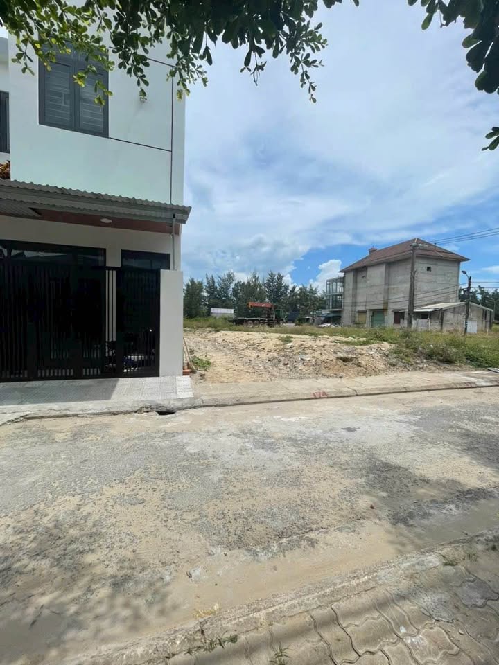 Đất biển mặt tiền Xuân Thiều 21, Đà Nẵng - 50m² giá chỉ 3 tỷ!